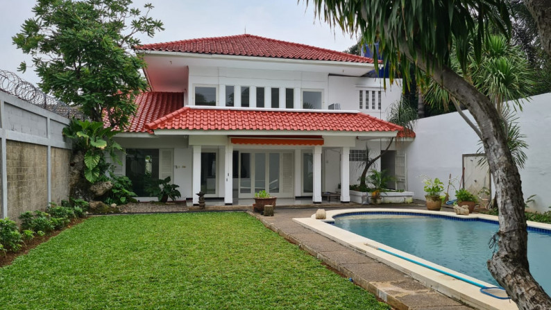 Disewakan harga Covid & sudah Renovasi Rumah di Kemang Barat, Kemang, Jakarta Selatan