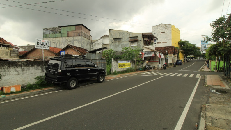 TANAH SETRATEGIS DI JL JAMBON, COCOK UNTUK RUMAH, USAHA, DLL