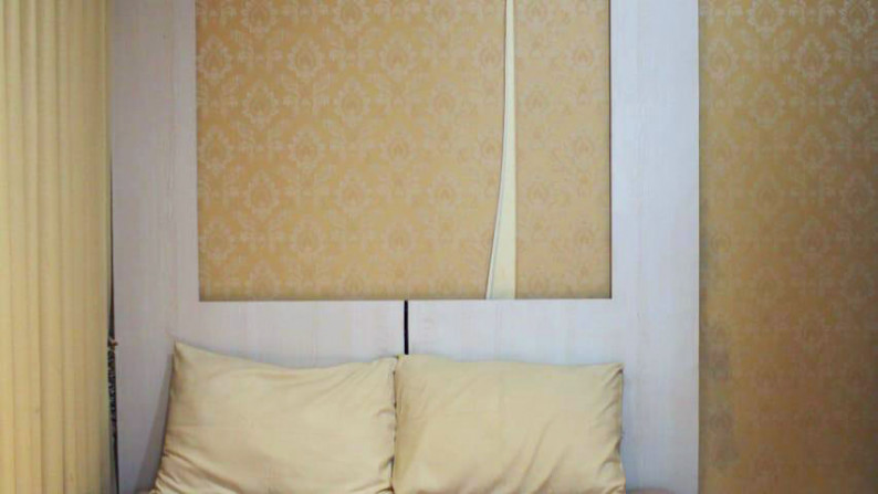 Sewa Apartemen 2BR, Strategis Tengah Kota, Nol Jalan Raya Kota, Full Furnish, Siap Huni, Harga 7 Jt/bln