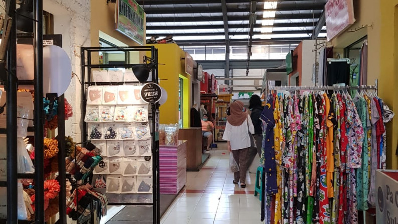 Kios Lokasi Strategis dan Kawasan Premium @Pasar Modern Bintaro