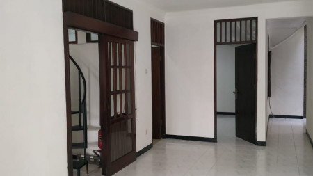 Rumah Siap Huni, Lokasi Strategis, dan Hunian Nyaman @Kenari, Bintaro