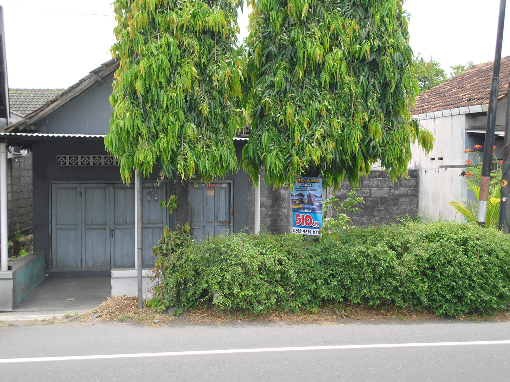 TANAH SELUAS 153 METER PERSEGI DI JL SOLO KM 12 DEKAT RS PANTI RINI