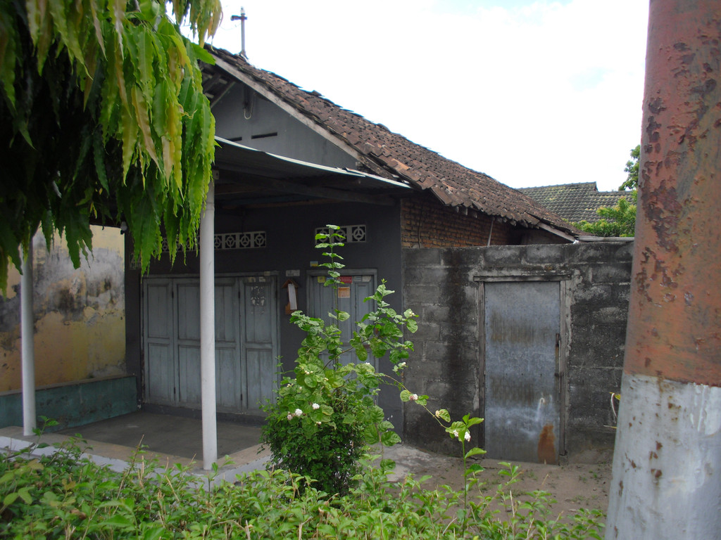 TANAH SELUAS 153 METER PERSEGI DI JL SOLO KM 12 DEKAT RS PANTI RINI