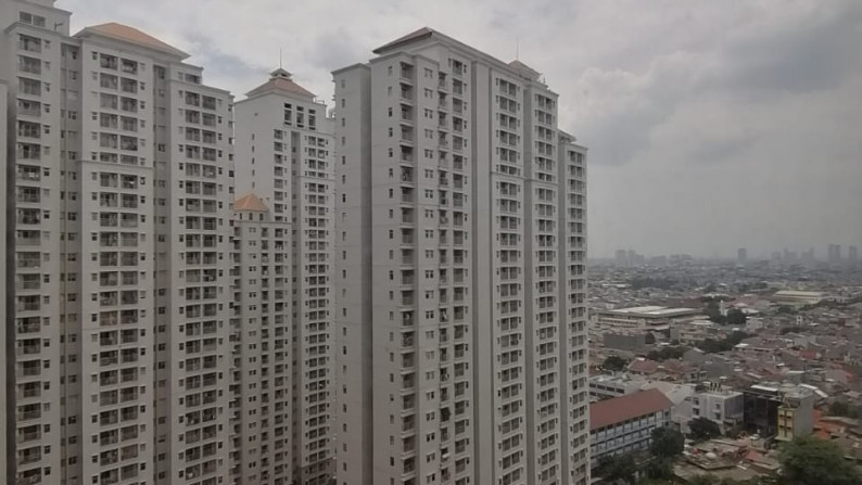 Apartemen Mediterania Garden Residence 1