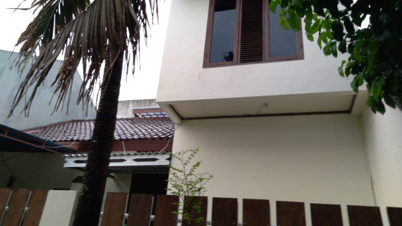 Rumah Bagus Di Cluster Cornelia, Graha Bintaro Jaya