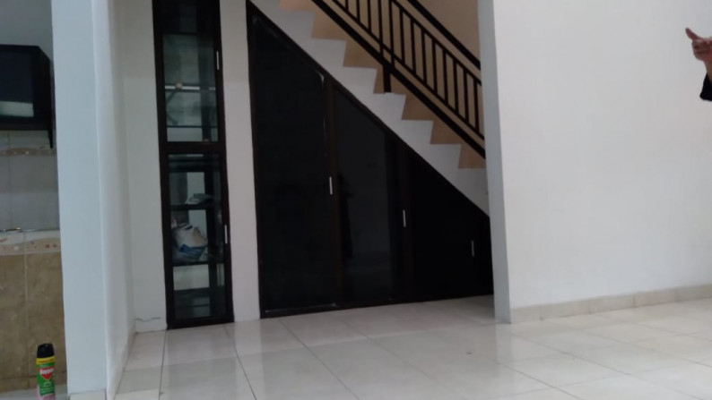 Rumah Bagus Di Cluster Valencia, Graha Bintaro Jaya