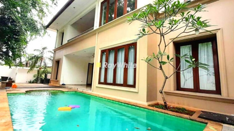 Rumah Lux Design Classic Modern di Cipete Selatan