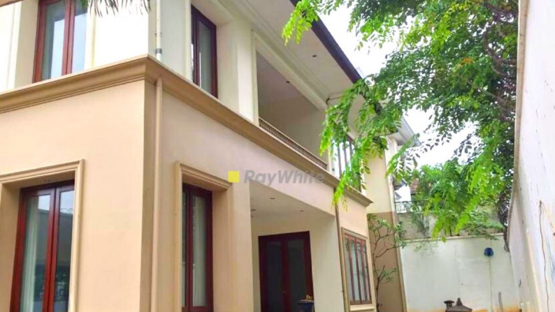 Rumah Lux Design Classic Modern di Cipete Selatan