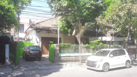 DIJUAL RUMAH DI PUSAT KOTA SURABAYA