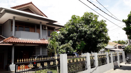 Dijual Rumah Bagus Di Jl Pengantin Ali, Ciracas Jakarta Timur