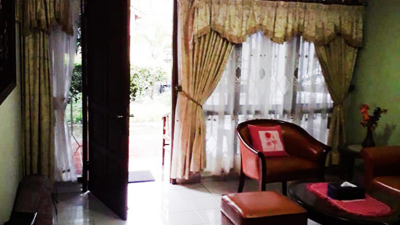 Dijual Rumah Bagus Di Jl Pengantin Ali, Ciracas Jakarta Timur