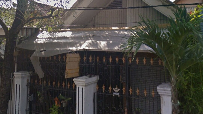 Dijual Rumah Pusat Kota di Jl Darmokali, Surabaya