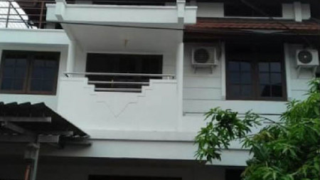 Rumah Janur Elok Kosong, Luas 9x17m2