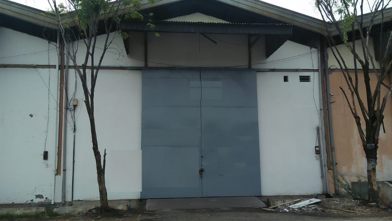 Gudang Margomulyo Permai Surabaya