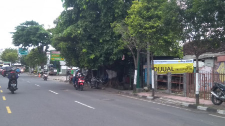 TANAH PEKARANGAN DI JL SURYOWIJAYAN, UTARA POJOK BENTENG KULON, YOGYAKARTA