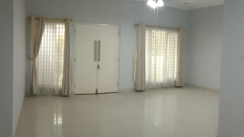 Rumah Split Level, Hunian Asri dan Siap Huni @Bintaro Hill, Ciputat