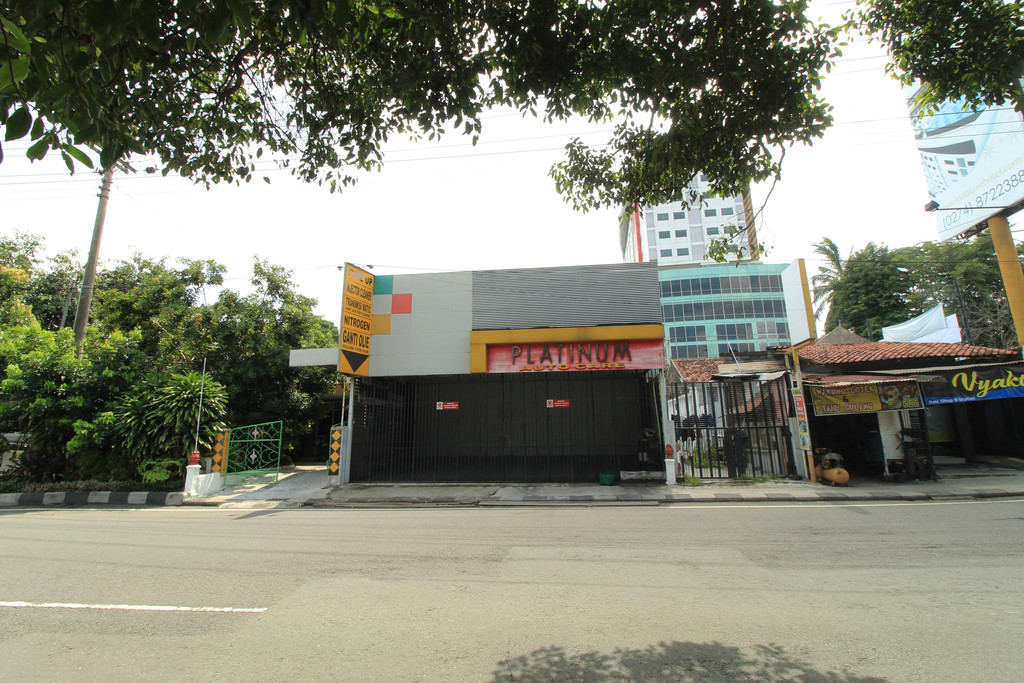 RUKO STRATEGIS UNTUK USAHA, DEKAT INDOLUXE HOTEL, JL PALAGAN TENTARA PELAJAR