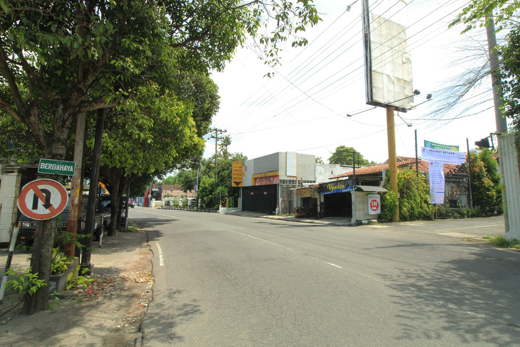 RUKO STRATEGIS UNTUK USAHA, DEKAT INDOLUXE HOTEL, JL PALAGAN TENTARA PELAJAR