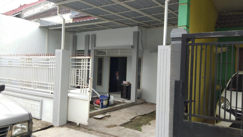 Rumah dijual Western Village Benowo