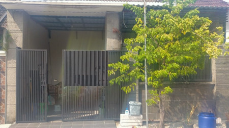 Rumah dijual Western Village  Benowo