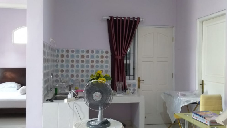 RUMAH TINGGAL SEMI FURNISH UNTUK KELUARGA DI THE RESIDENCE, JL WATES KM 6