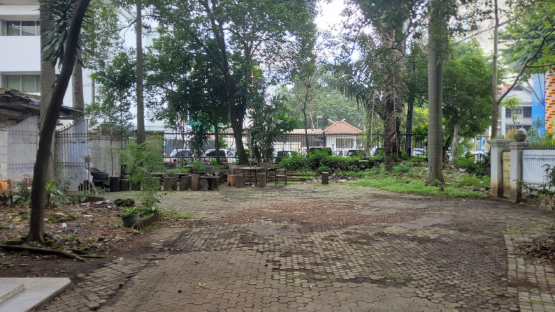 Rumah Klasik - Lama Daerah Menteng - Cikini, Jakarta Pusat Lokasi Strategis