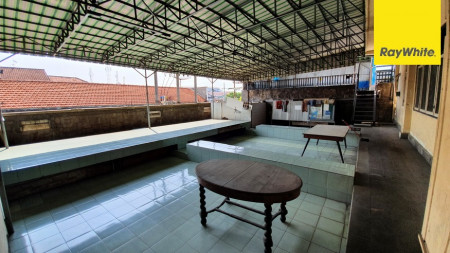 Dijual Rumah Usaha Murah 4 lt Pusat Kota di Gembong Tebasan, Surabaya