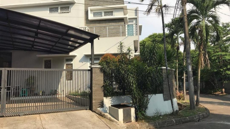 Rumah siap huni di Bintaro Jaya 6