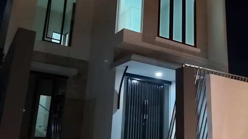 Rumah dijual Palm Oasis Sememi Selatan