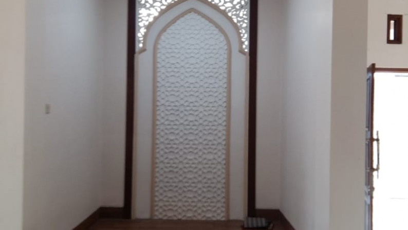 RUMAH SIAP HUNI, SEMI FURNISH, DI DEKAT JL WATES KM 9