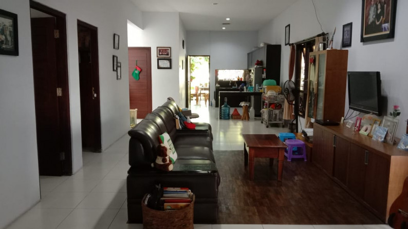 RUMAH+GUDANG DI JL PERJUANGAN DEKAT DARI RINGROAD TIMUR, SLEMAN