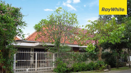 Dijual Rumah di Jalan Cipunegara, Surabaya
