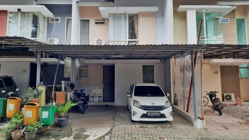 Dijual Rumah Bagus Di Urbana Place, Ciputat Kota Tangerang Selatan