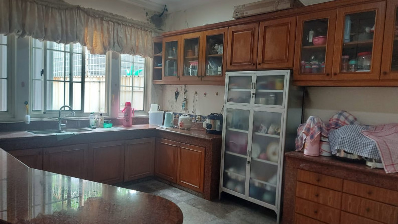 Dijual Rumah Di JL. Binong raya komplek purinusa karawaci - Tangerang