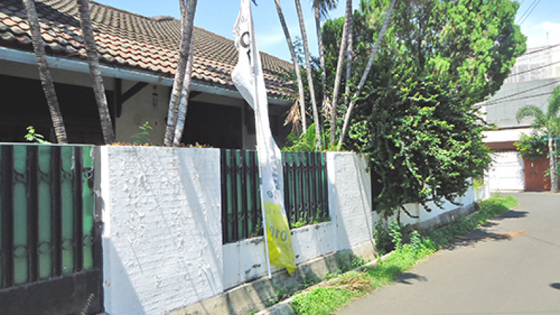 Rumah tinggal di dalam kompleks