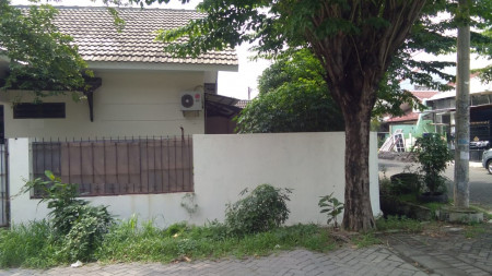 Rumah disewakan Griya Babatan Mukti