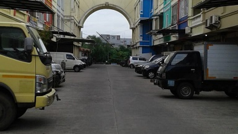 Disewakan Ruko di Komplek Jalan Tubagus Angke, Jakarta Barat