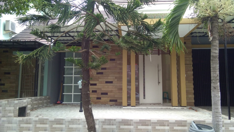 Rumah disewakan Taman Puspa Raya Citraland