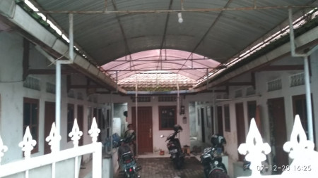 RUMAH KOST AKTIF, 12 KAMAR DI JL KALIURANG KM 10. YOGYAKARTA