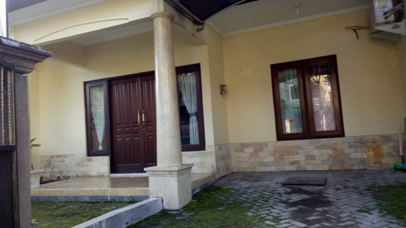 Rumah disewakan Taman Puspa Raya Citraland