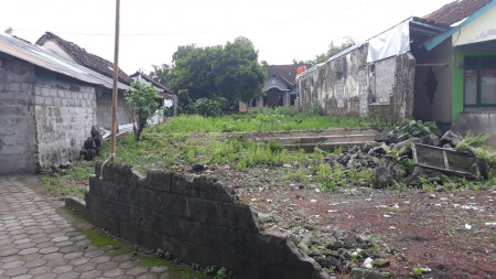 TANAH PEKARANGAN SELUAS 268 METER PERSEGI, DI TEGAL WARU, BARAT FILOSOFI KOPI