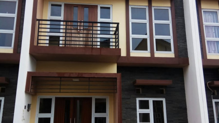 Rumah Bagus Di Cluster Grand Epainos, Pamulang Tangerang Selatan