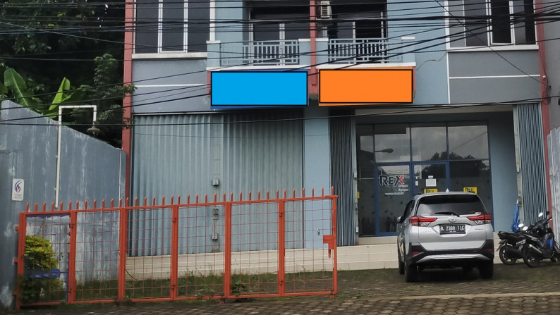 Dijual Ruko 2 1/2 lantai di jalan Parpostel Jatiasih Bekasi