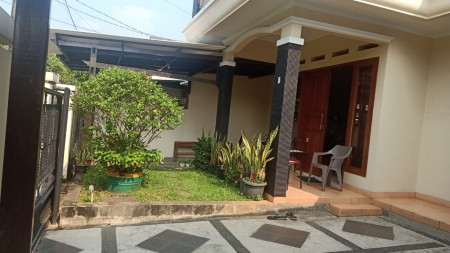 Rumah Siap Huni, Hunian Nyaman dan Lokasi Strategis @Puter, Bintaro