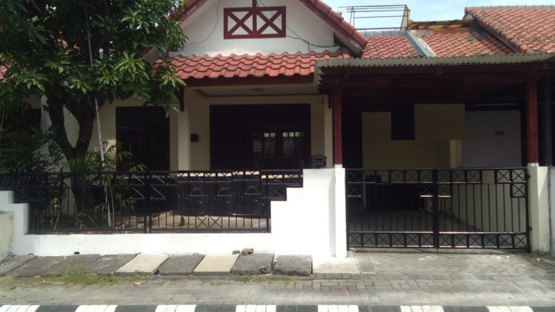 Rumah disewakan Babatan pratama wiyung