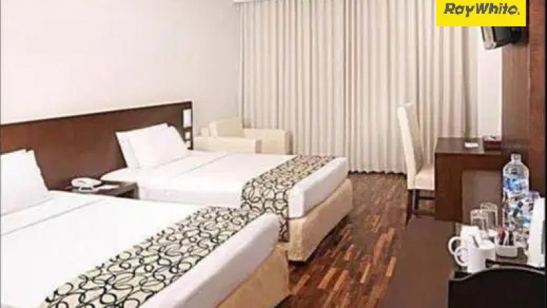 Dijual Hotel Strategis Pusat Kota di Jalan Genteng Kali, Surabaya