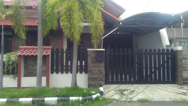 Rumah dijual atau disewakan Margorejo indah