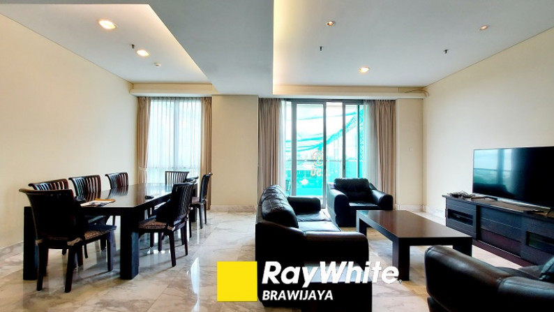 Apartemen di Senayan City Residence, Jakarta Selatan, Senayan Golf View, Furnished, 3 BR