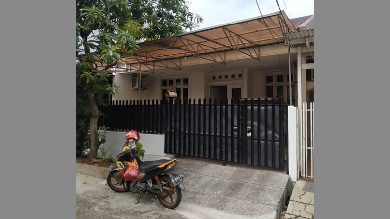 Rumah Kelapa Puan Timur, Luas 8x17m2