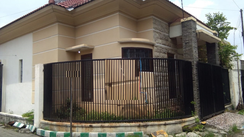 Rumah dijual Perum Babatan Indah Wiyung